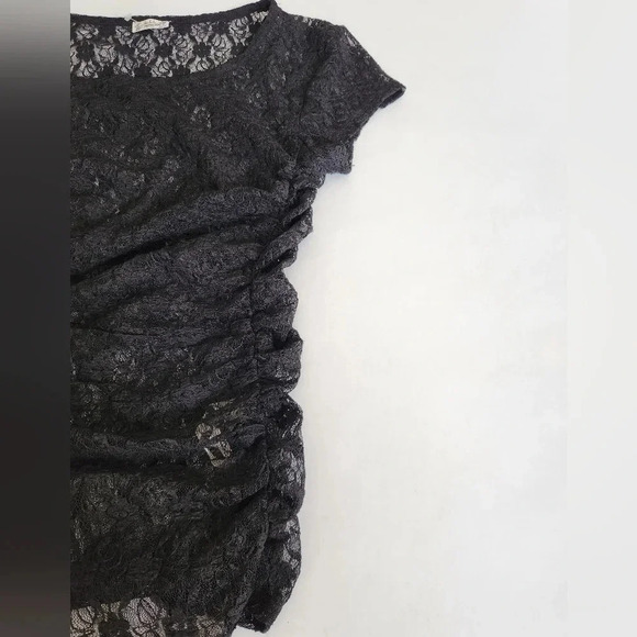 NWOT || FREE PEOPLE INTIMATELY || Keep It Simple Baby t shirt, lace - Picture 3 of 5